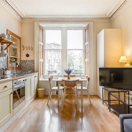 Spacious & Unique City Central 1 Bed With Wifi Édimbourg Extérieur photo