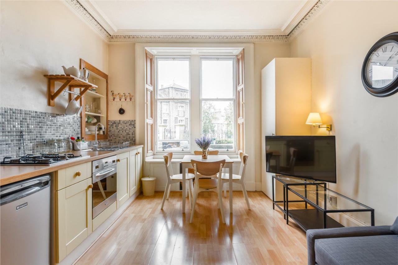 Spacious & Unique City Central 1 Bed With Wifi Édimbourg Extérieur photo