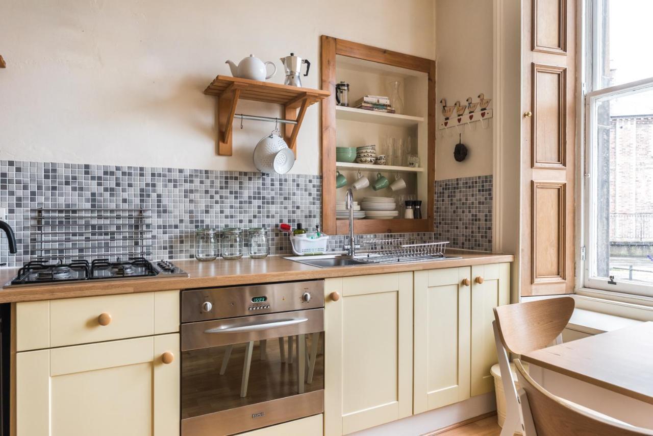 Spacious & Unique City Central 1 Bed With Wifi Édimbourg Extérieur photo