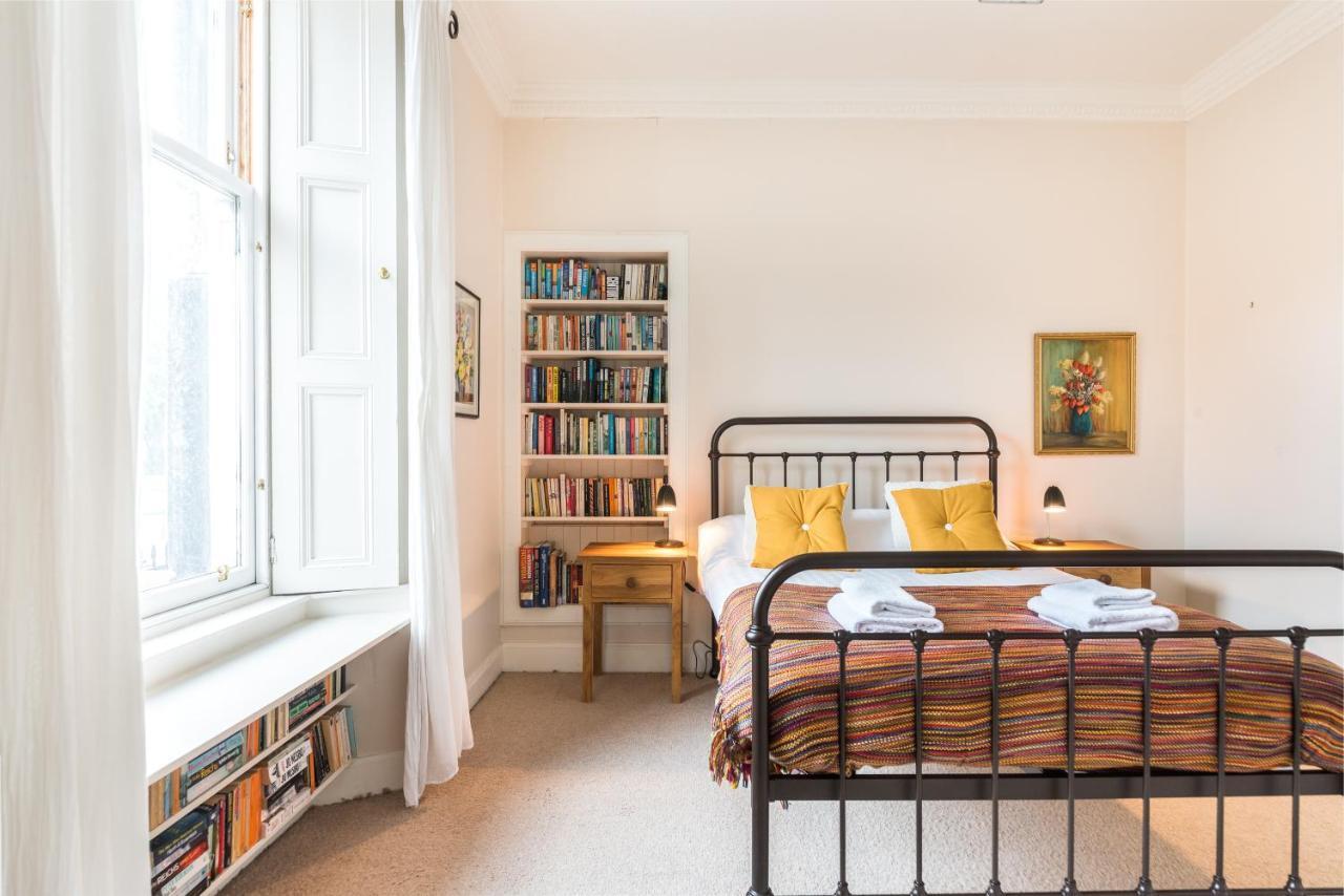 Spacious & Unique City Central 1 Bed With Wifi Édimbourg Extérieur photo